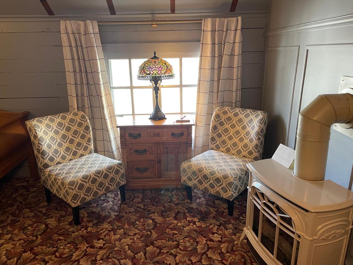 Carriage House Bed & Breakfast Winona Bagian luar foto