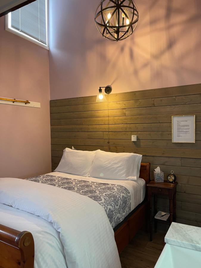 Carriage House Bed & Breakfast Winona Bagian luar foto