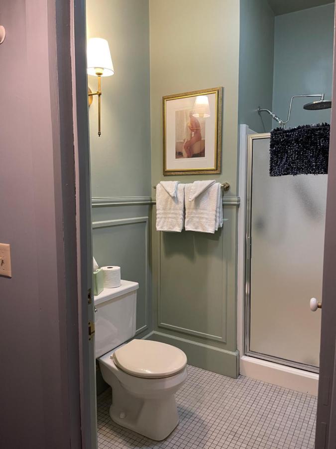 Carriage House Bed & Breakfast Winona Bagian luar foto