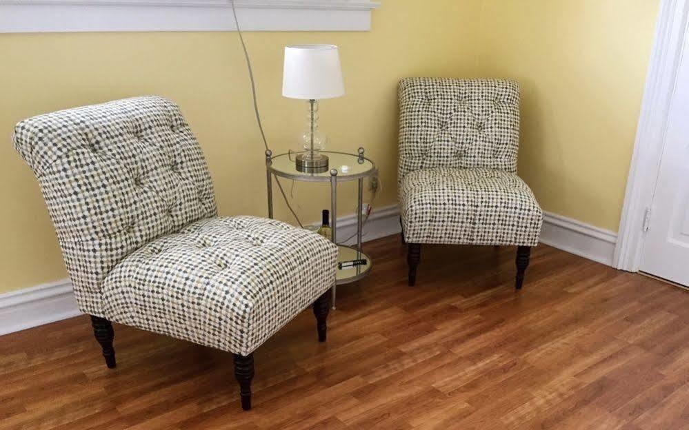 Carriage House Bed & Breakfast Winona Bagian luar foto