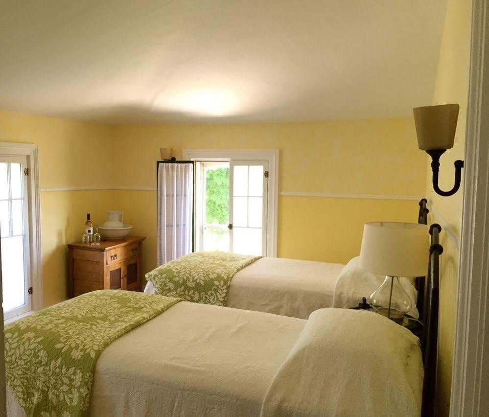 Carriage House Bed & Breakfast Winona Bagian luar foto