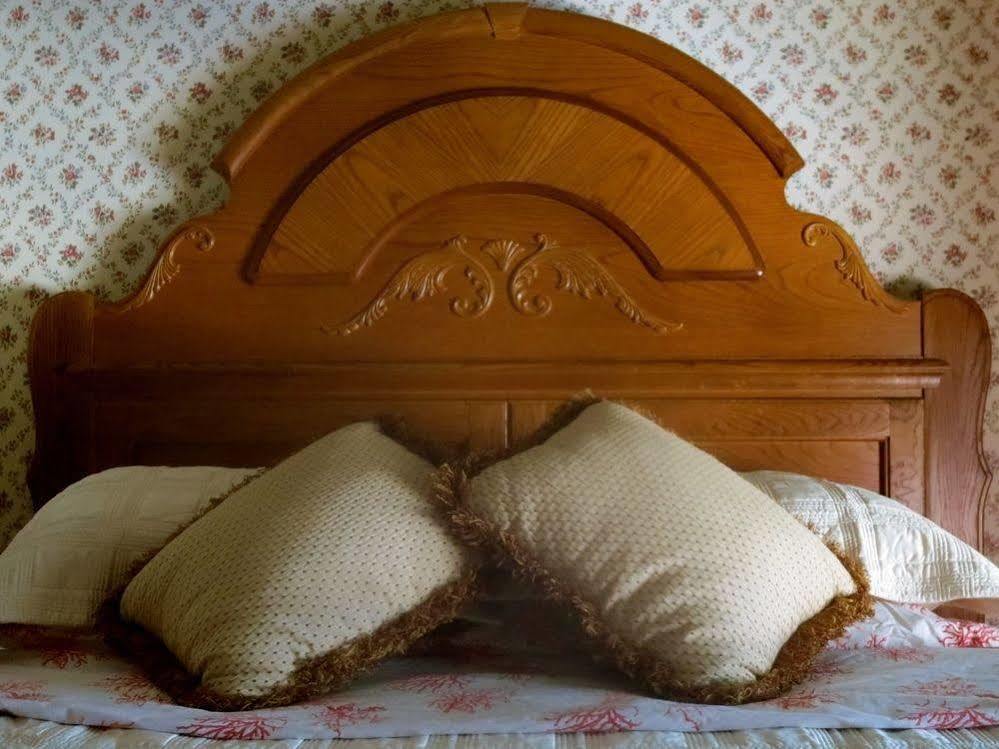 Carriage House Bed & Breakfast Winona Bagian luar foto